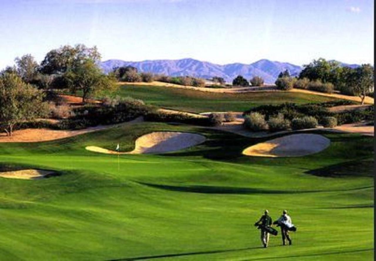 Hotel Sheraton Desert Oasis Scottsdale Exterior foto